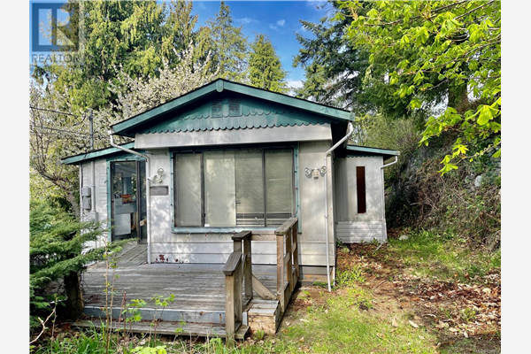 650 Smith Rd, Campbell River