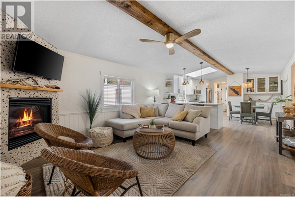 35 1160 Shellbourne Blvd, Campbell River