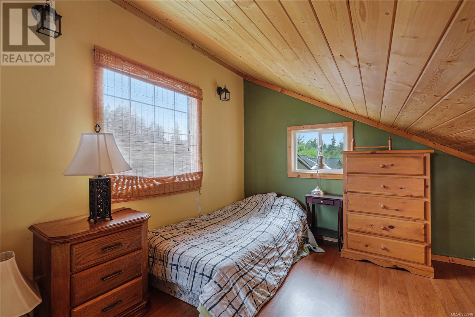 2040 Dzini Rd