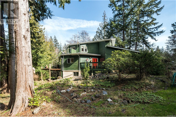 5920 Leda Rd, Sooke