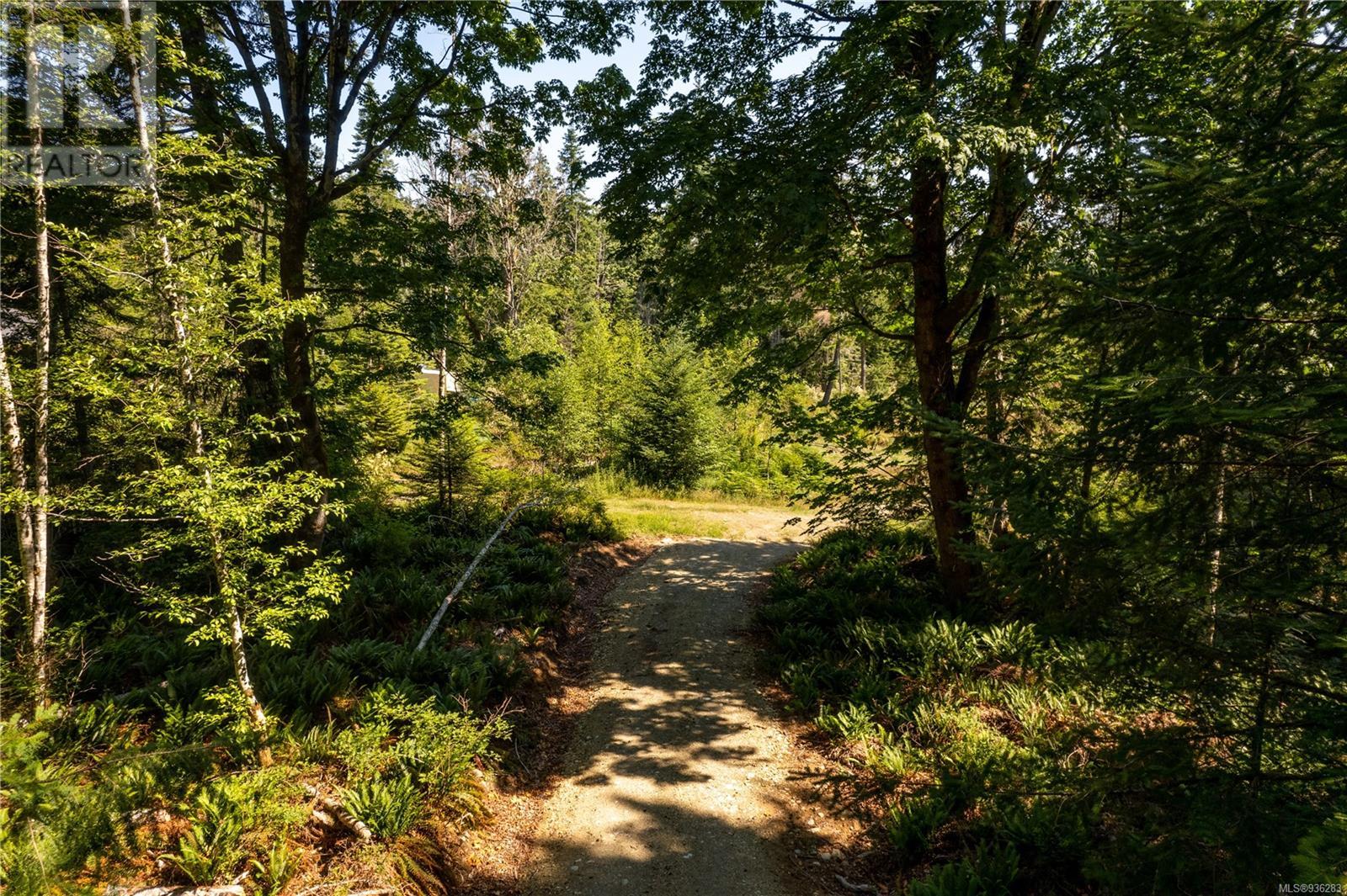 926 Fern Hill Lane