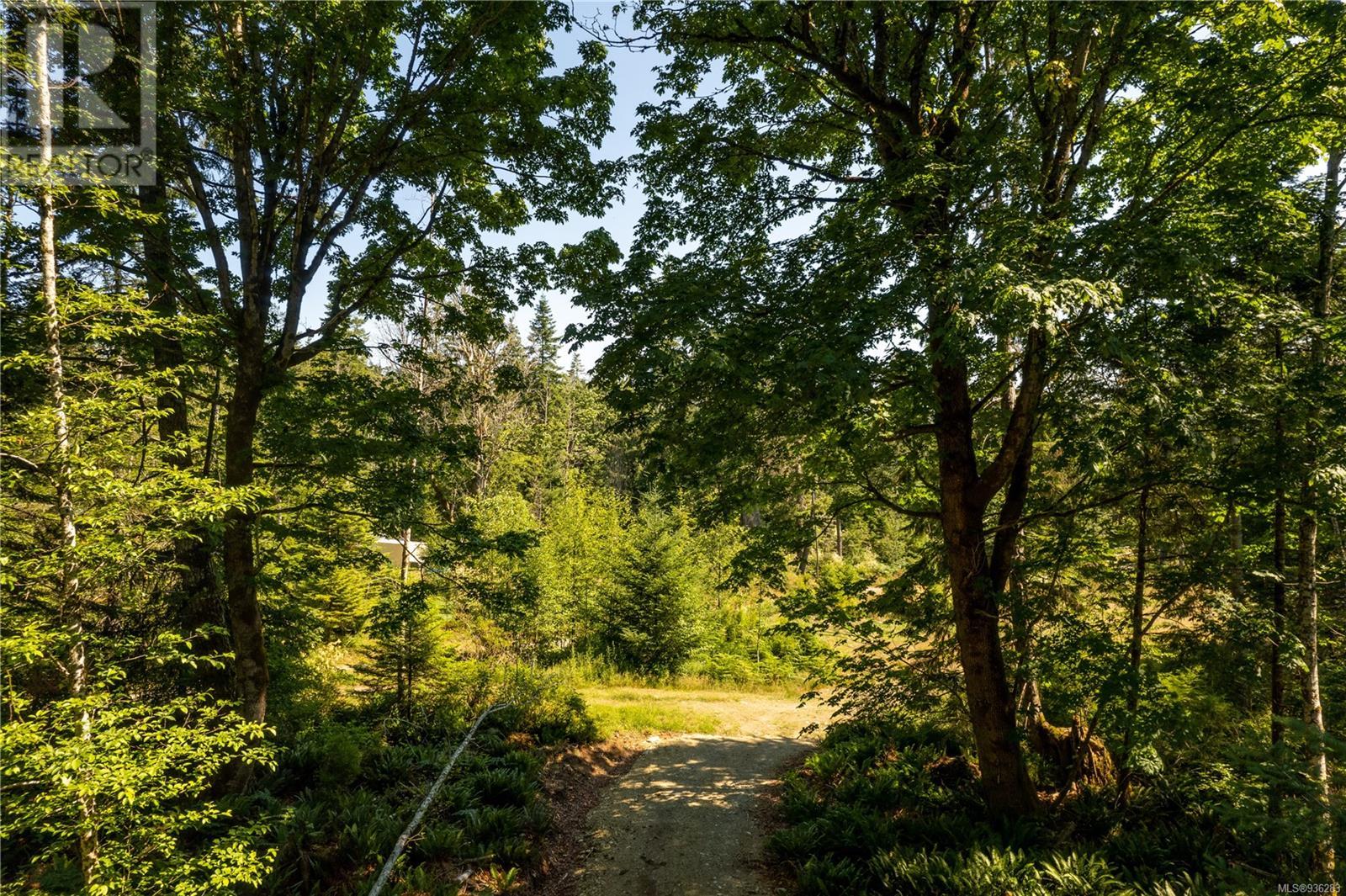 926 Fern Hill Lane