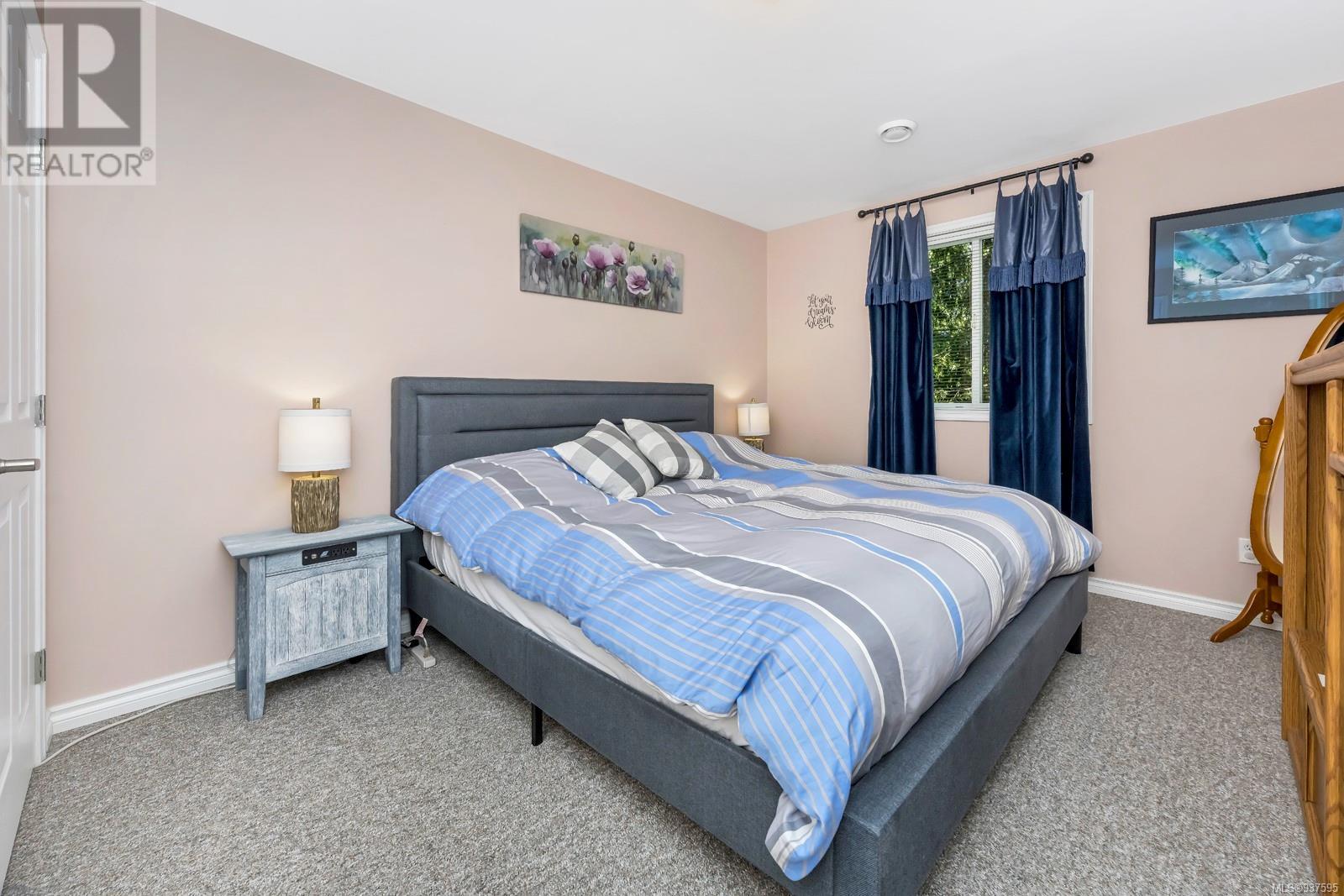 7824 Dalrae Pl