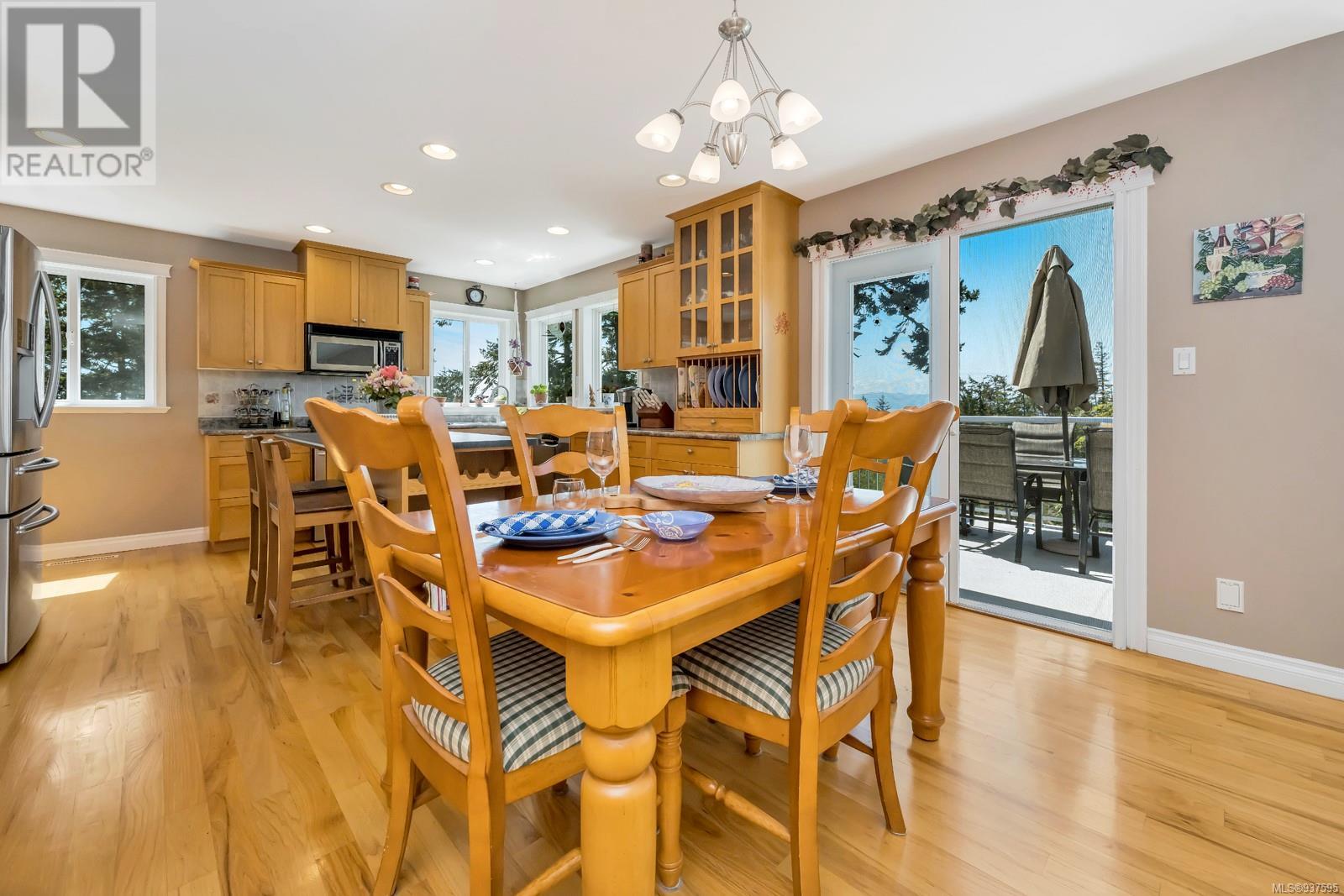 7824 Dalrae Pl