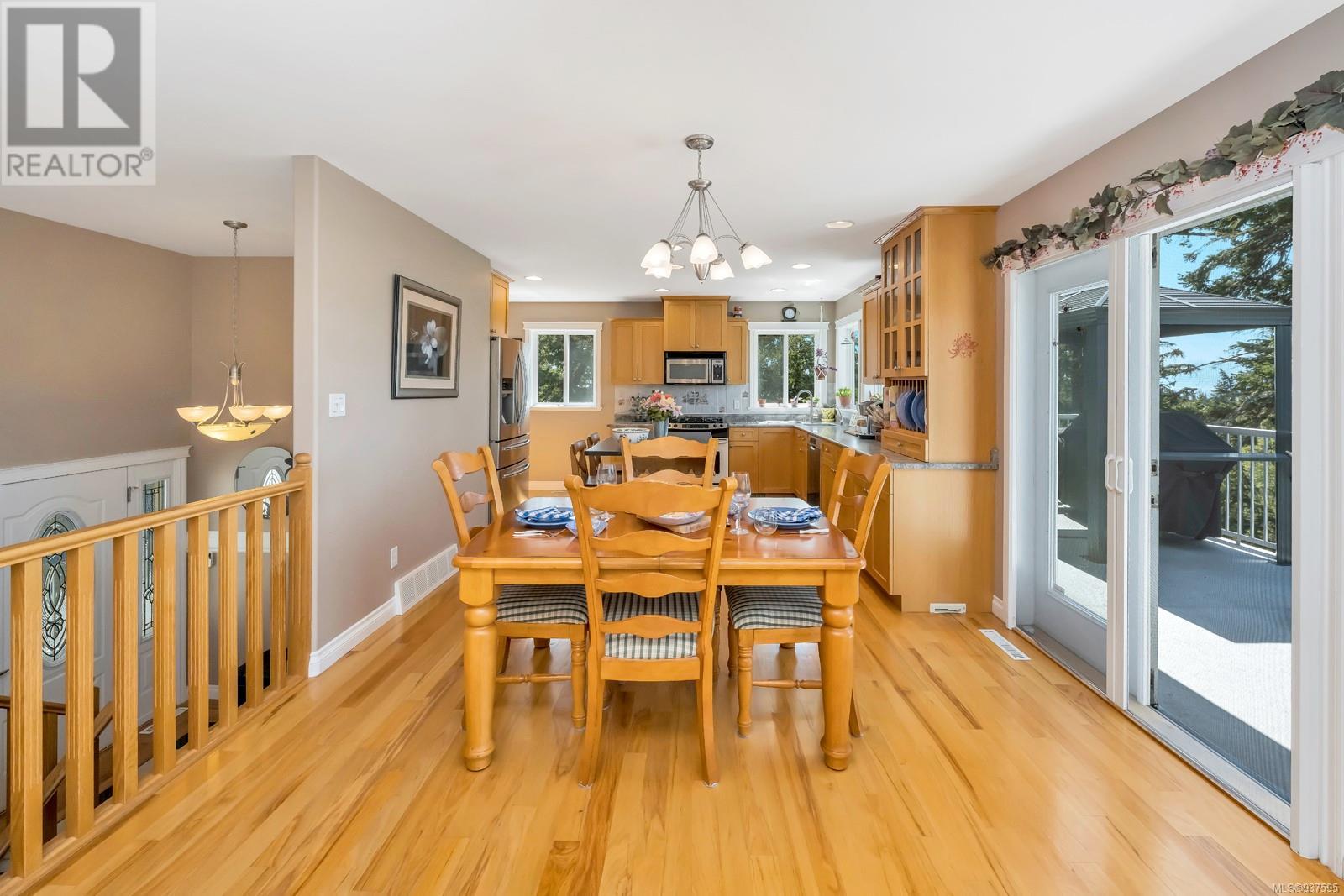 7824 Dalrae Pl