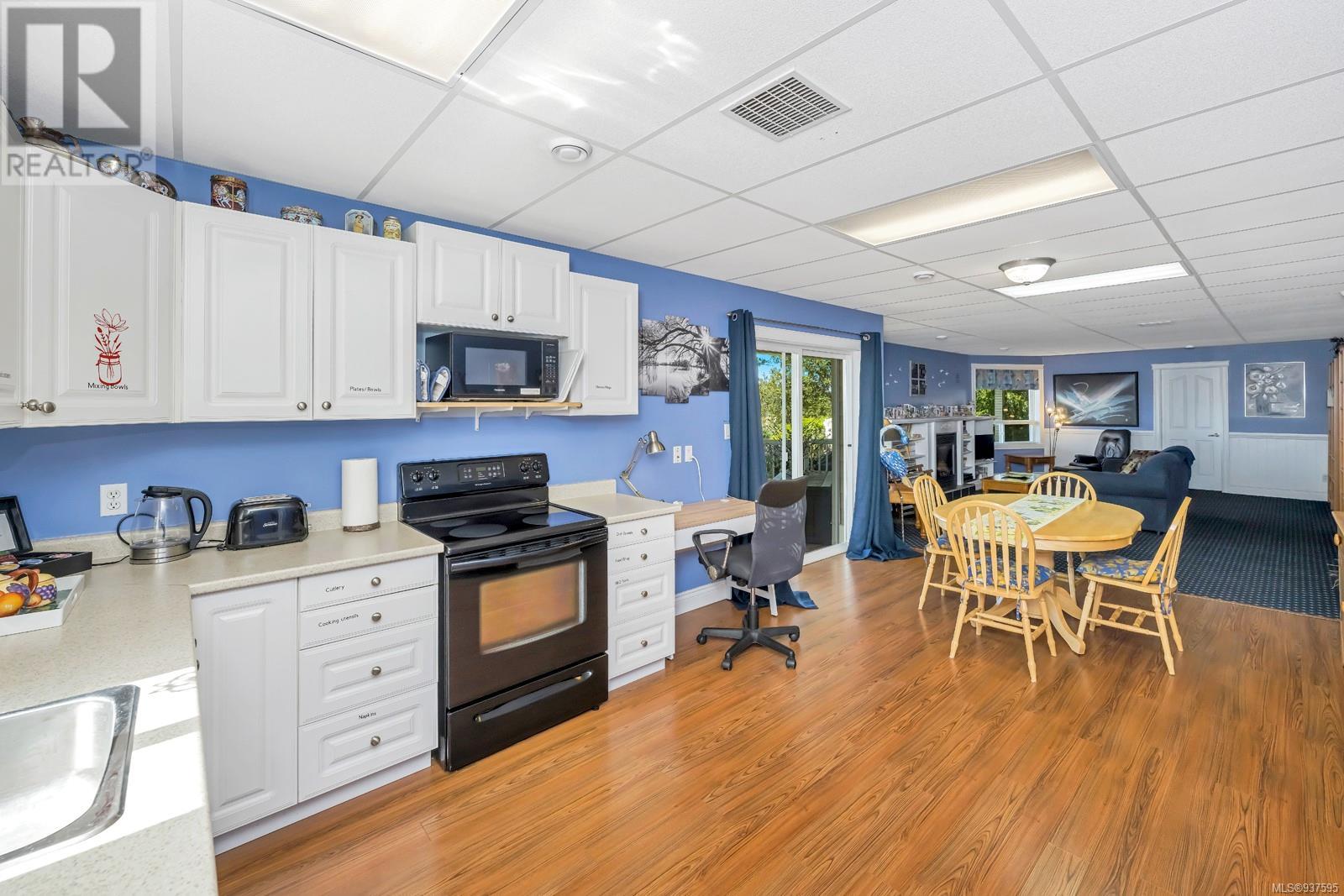 7824 Dalrae Pl