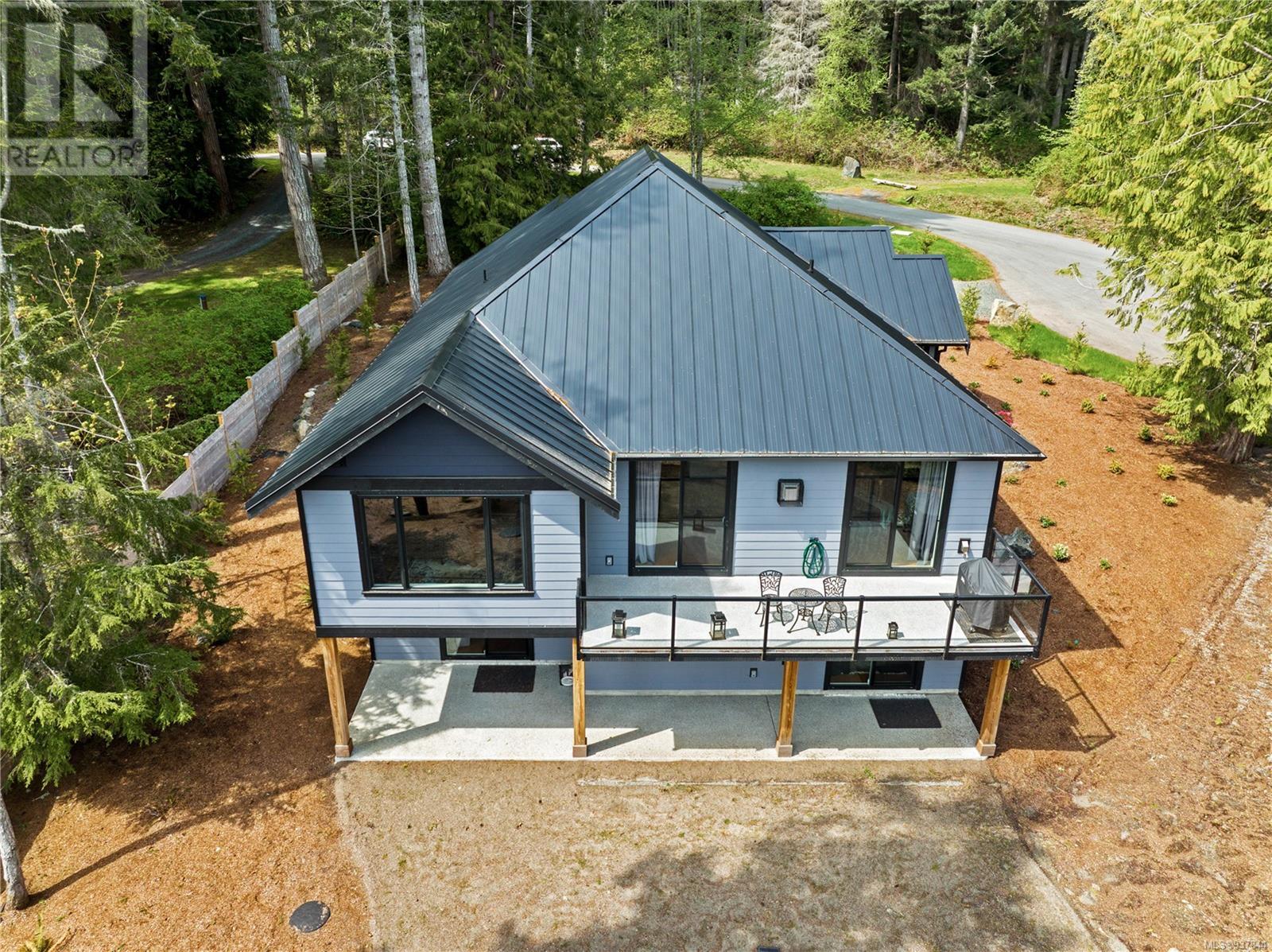 2434 lighthouse Point Rd