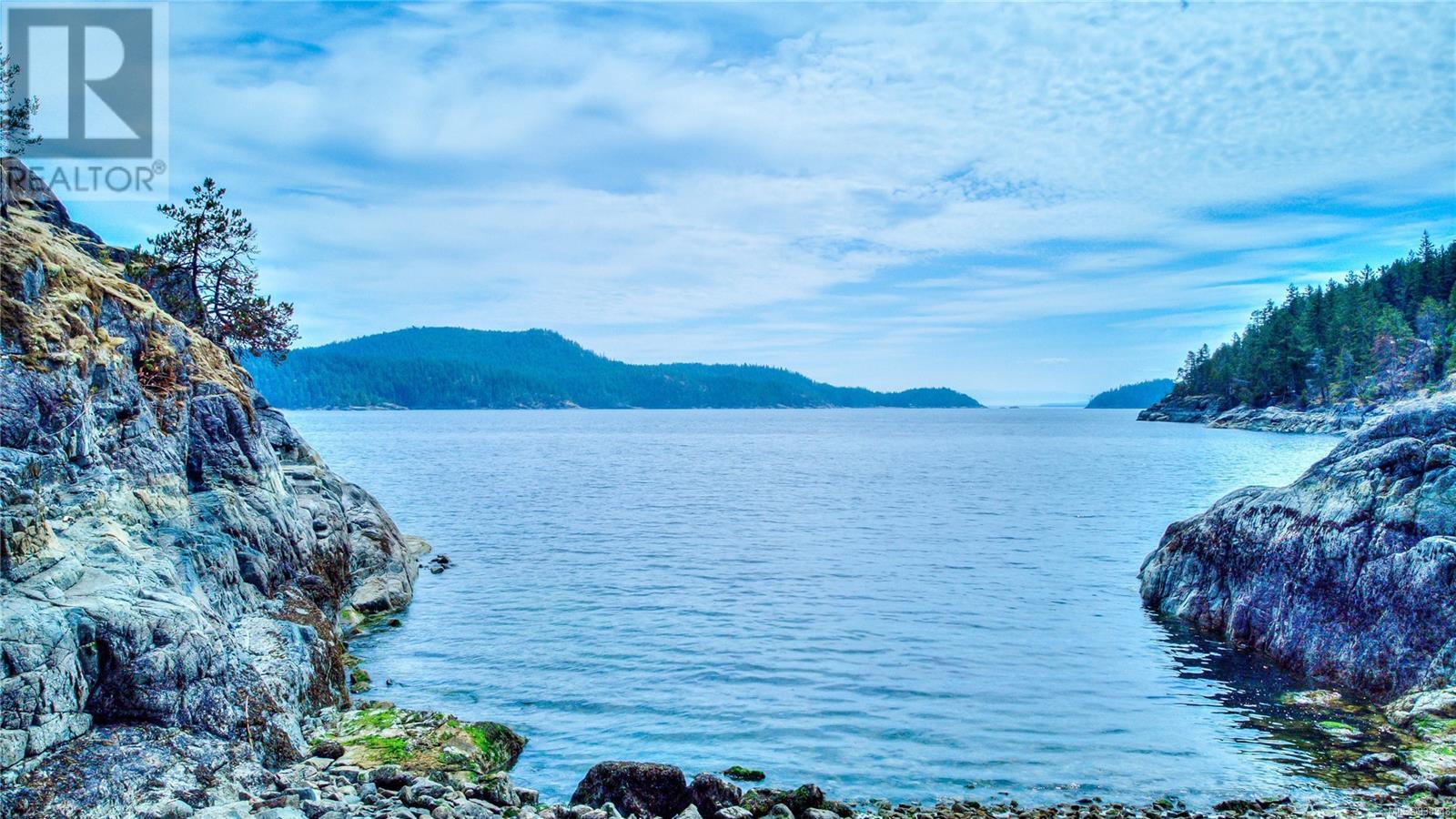 2594 Conville Bay Rd