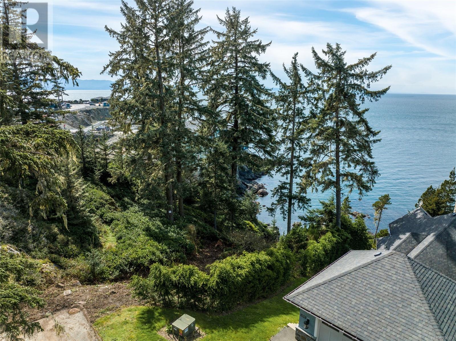 1030 Roxview Crt
