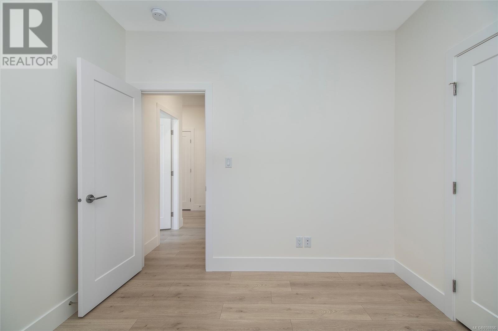 13 1580 Glen Eagle Dr, #13