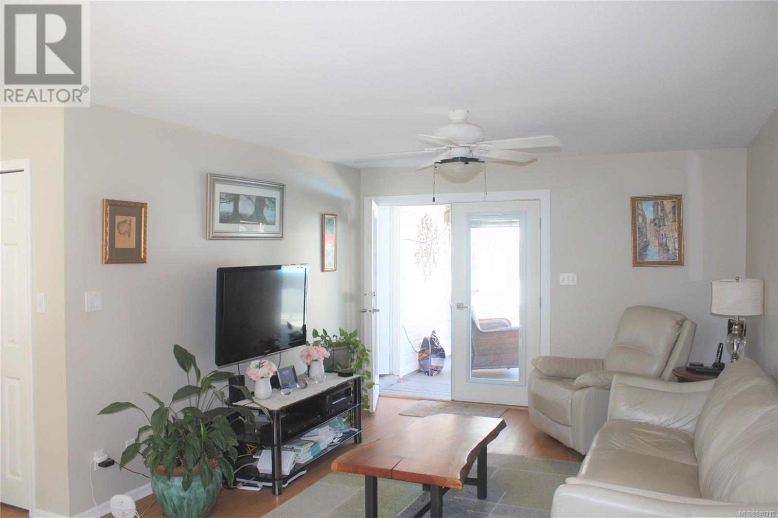 2435 4th Ave