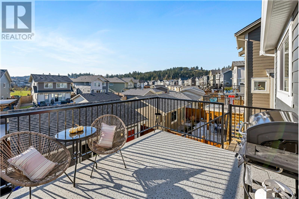 224 Caspian Dr, Colwood