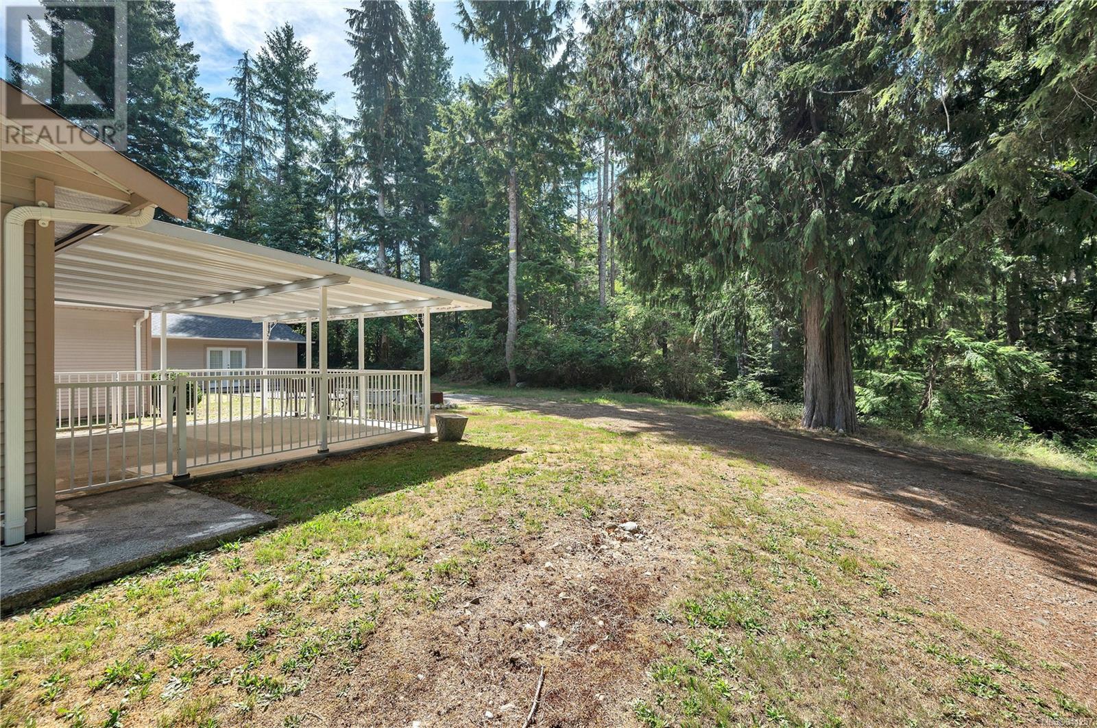 1527 Heriot Bay Rd