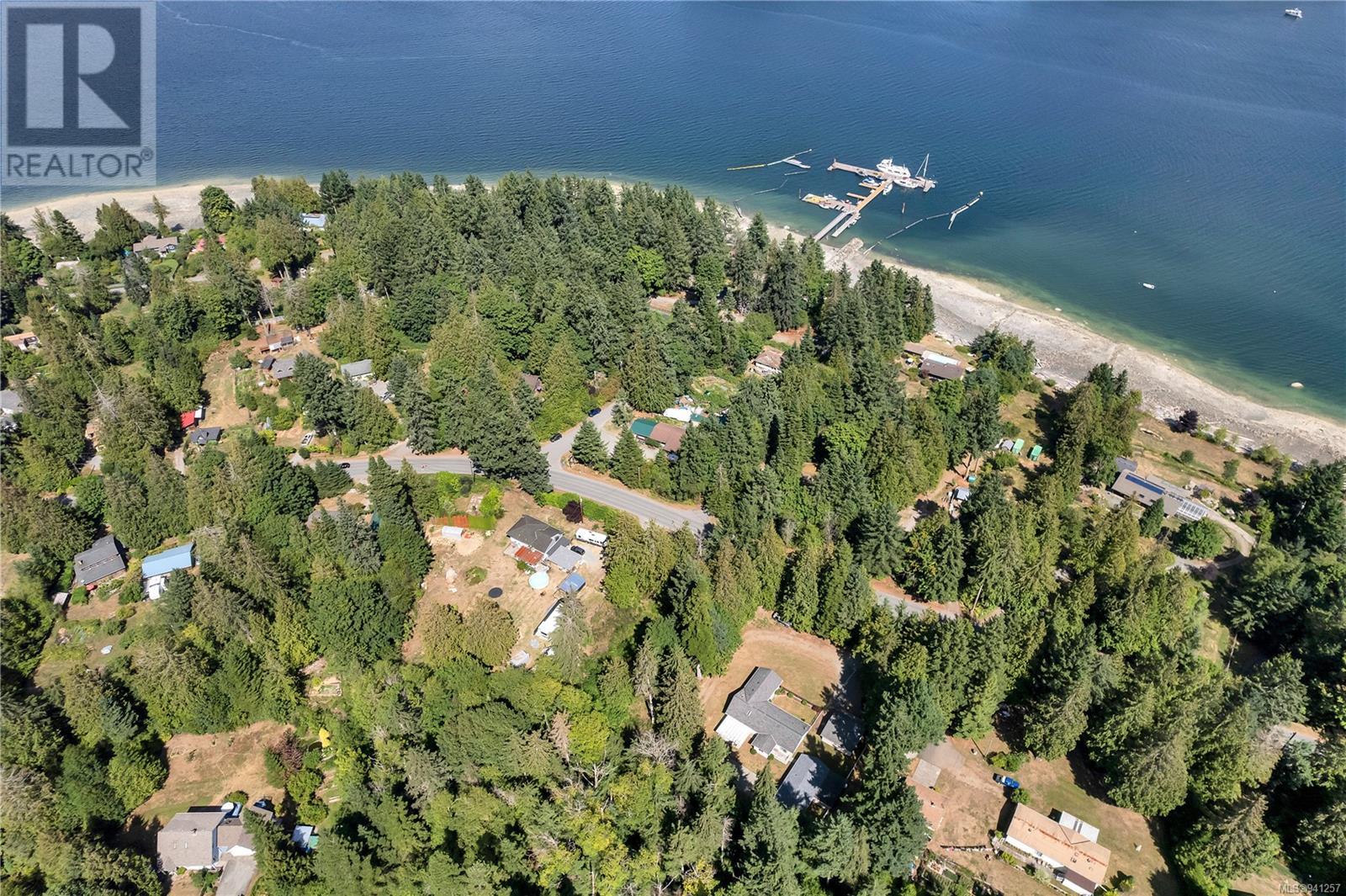 1527 Heriot Bay Rd