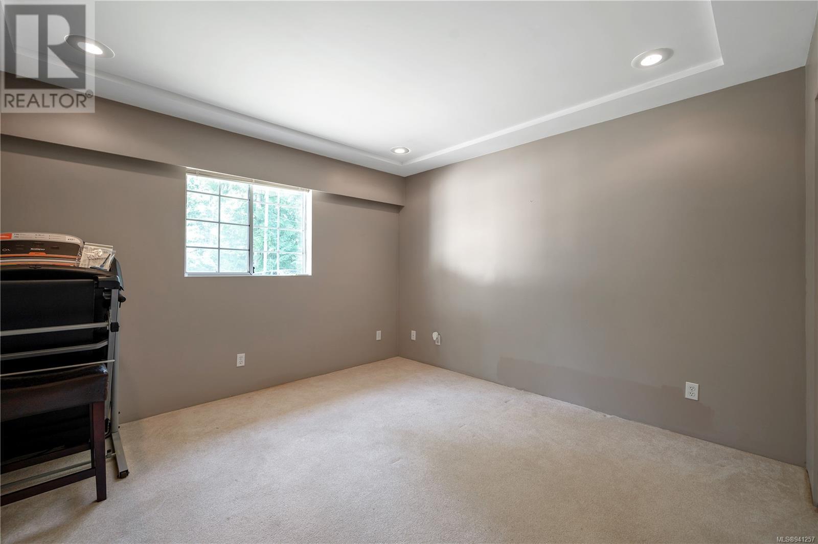1527 Heriot Bay Rd