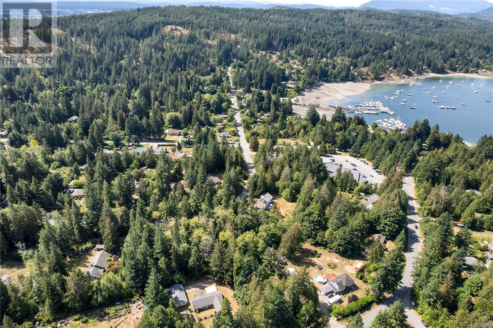 1527 Heriot Bay Rd