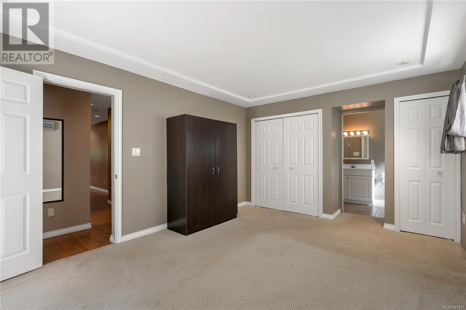 1527 Heriot Bay Rd