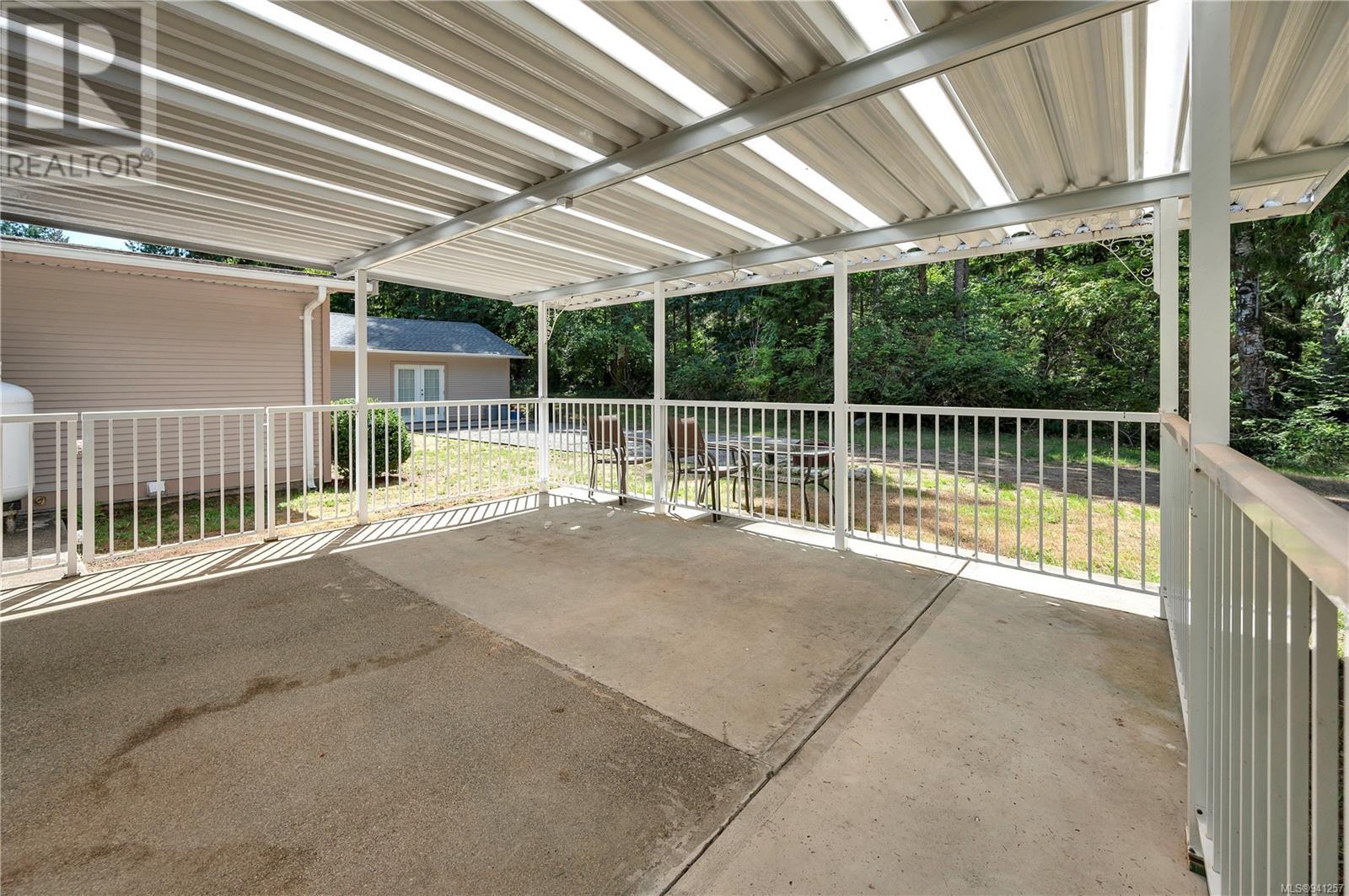 1527 Heriot Bay Rd