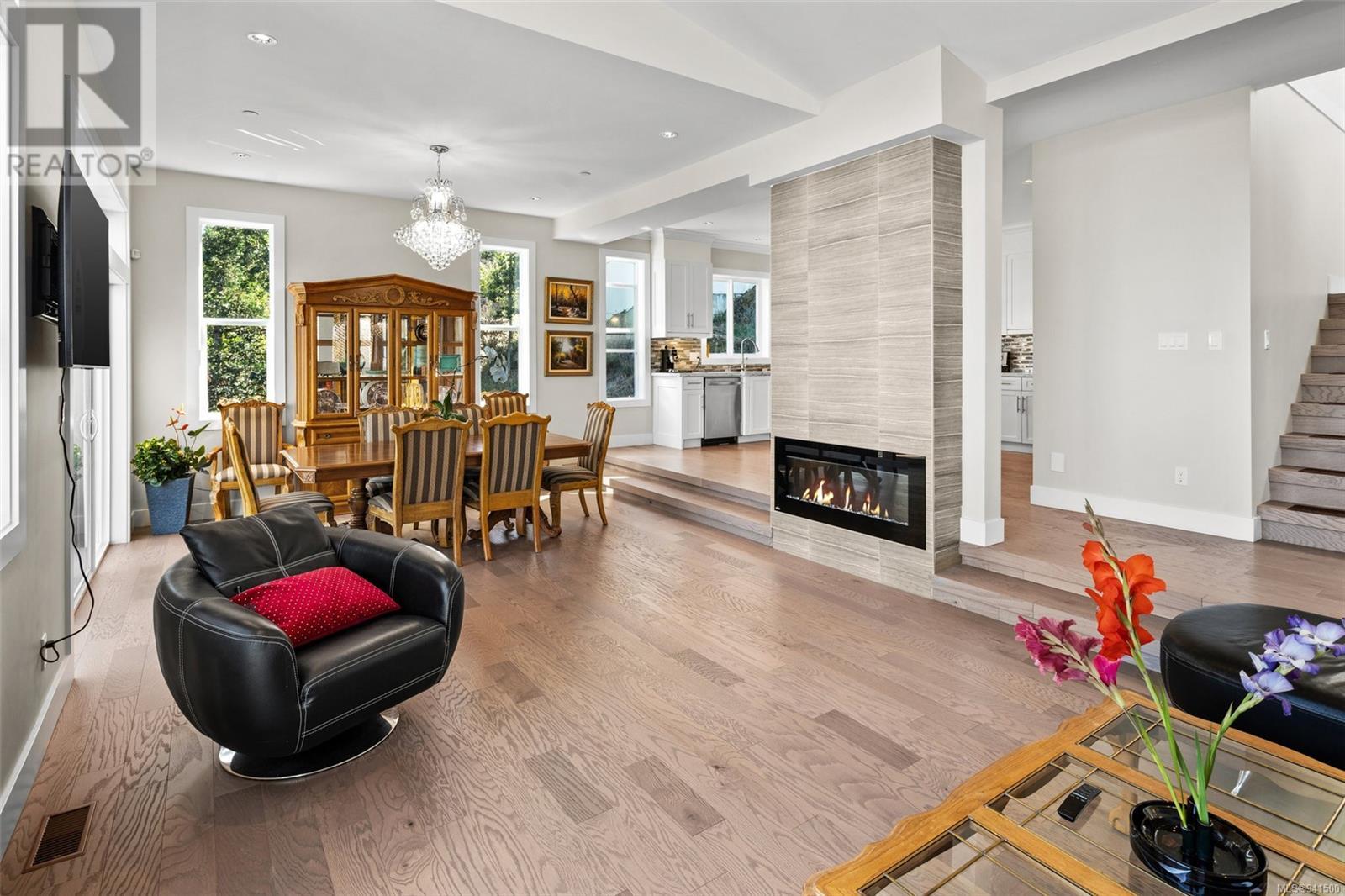 687 Leeview Lane