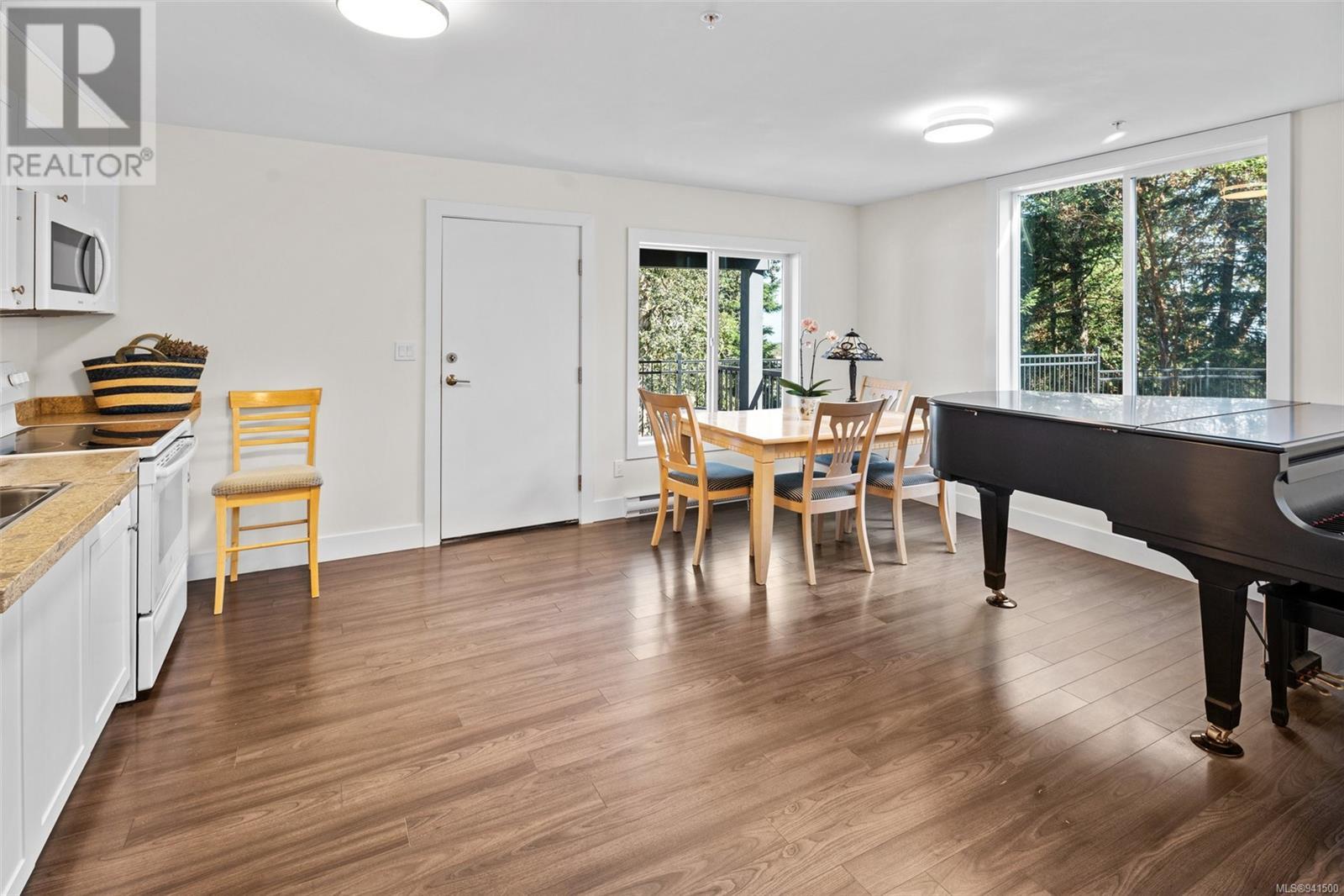 687 Leeview Lane
