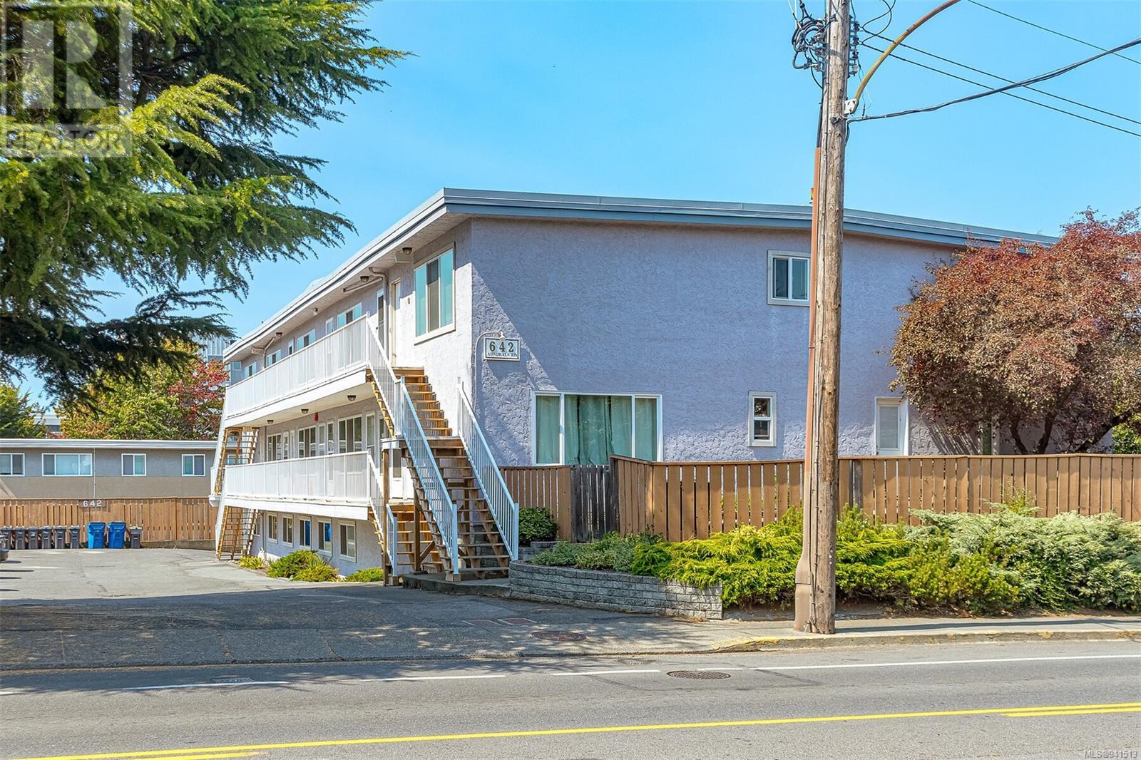 101 642 Admirals Rd, #101