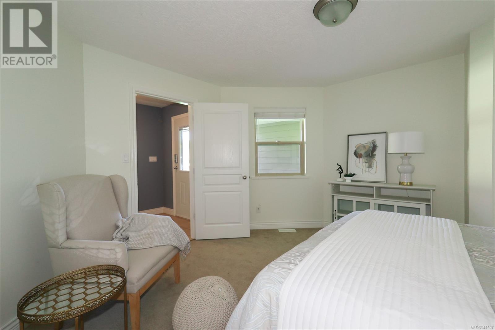 42 2006 Sierra Dr, #42