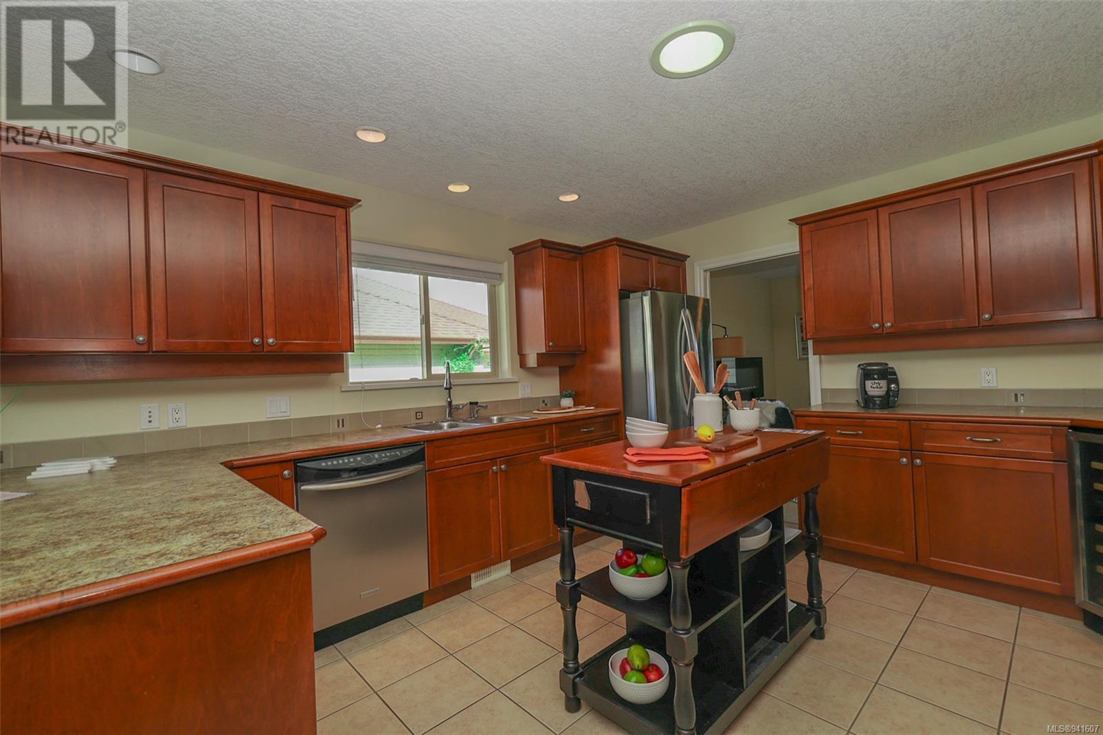 42 2006 Sierra Dr, #42