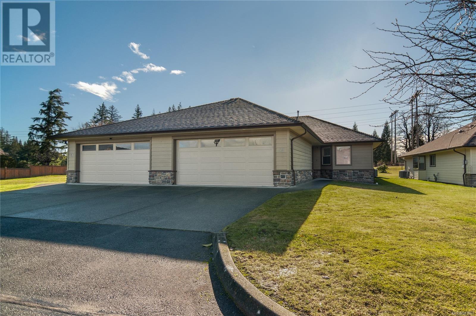 42 2006 Sierra Dr, #42