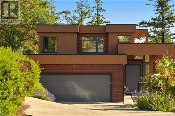 3381 Sewell Rd, Colwood