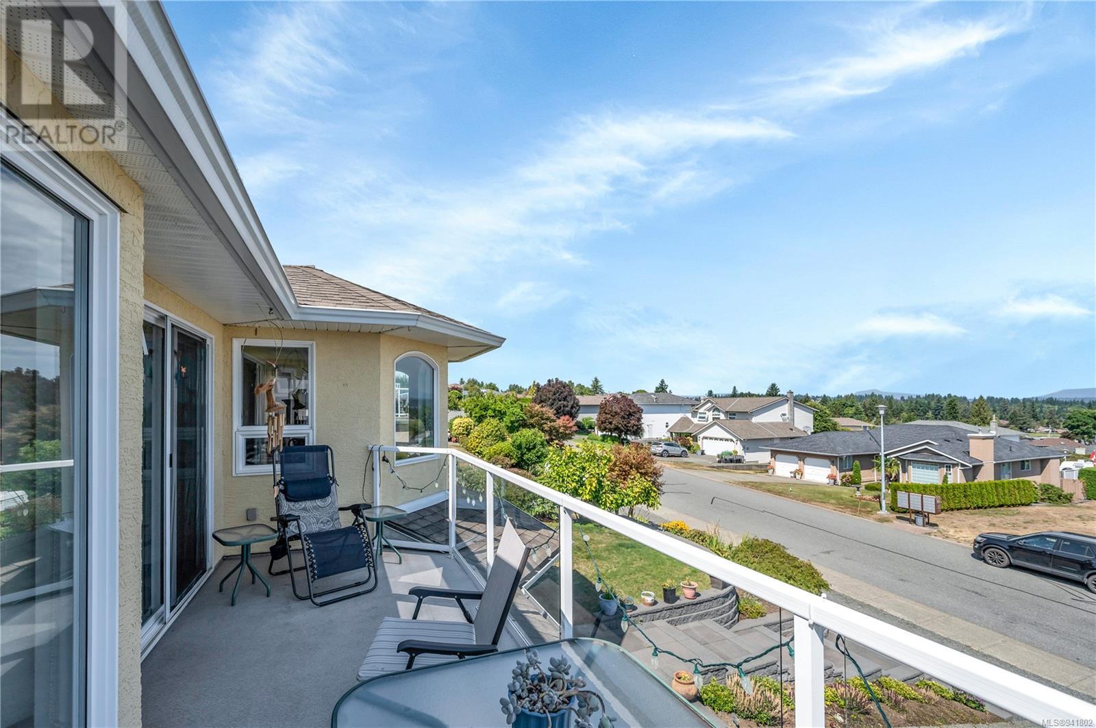 749 Bowen Dr