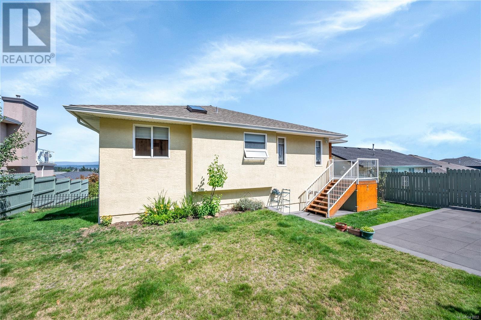 749 Bowen Dr
