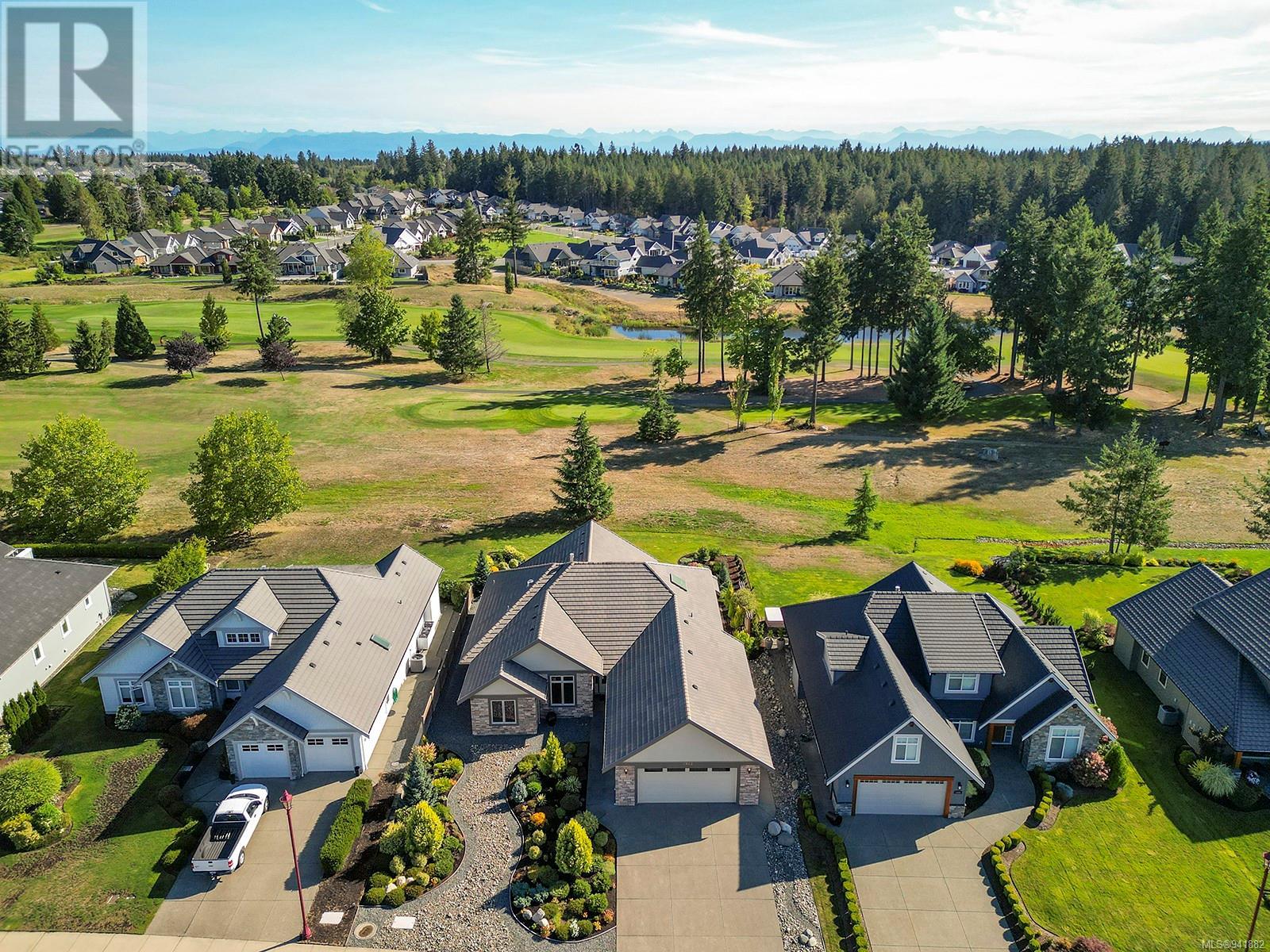 1942 Crown Isle Dr