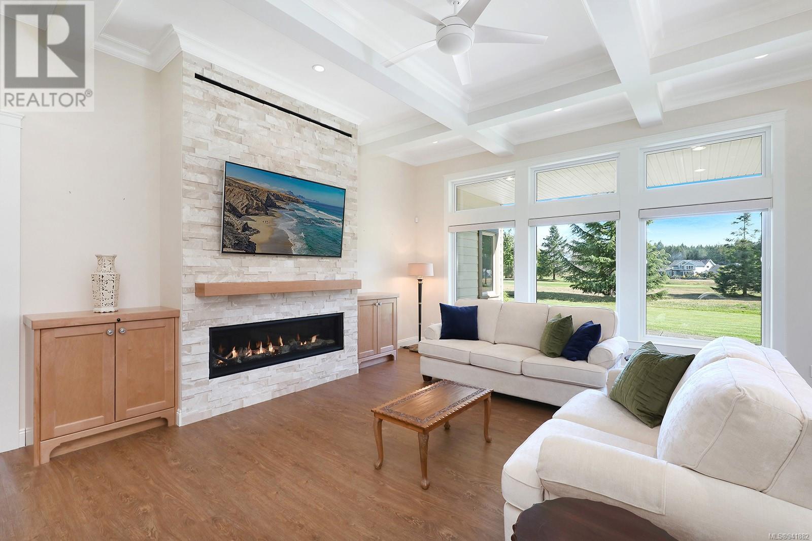 1942 Crown Isle Dr