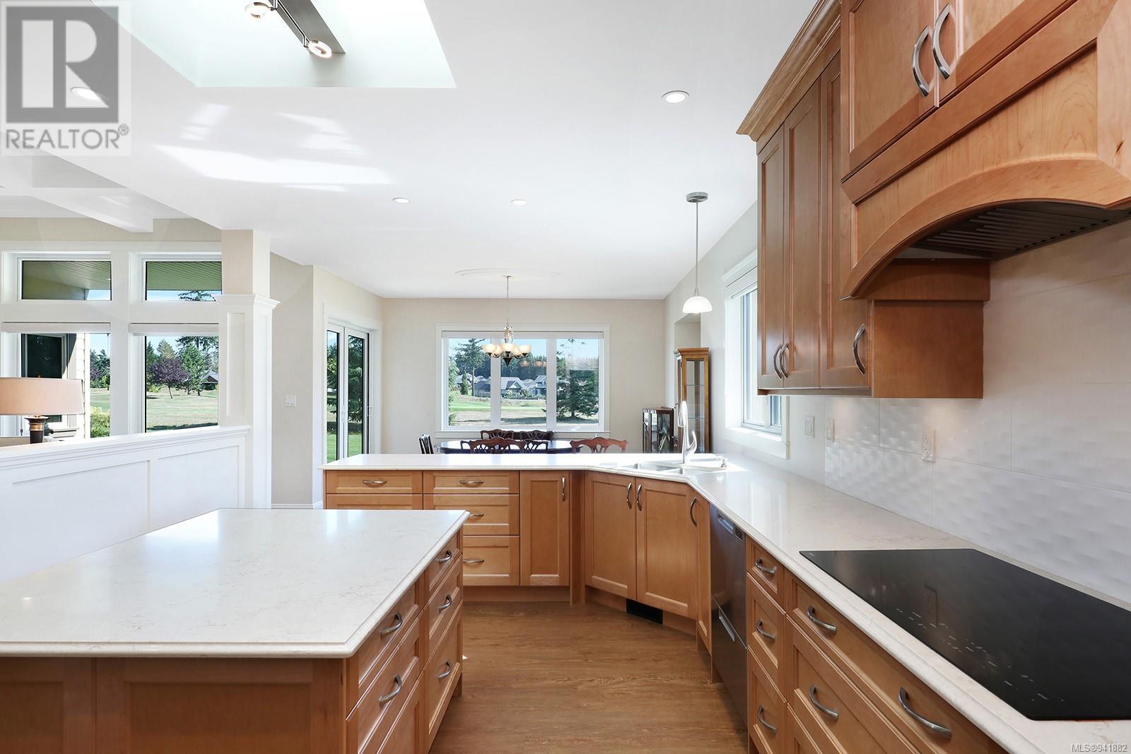1942 Crown Isle Dr