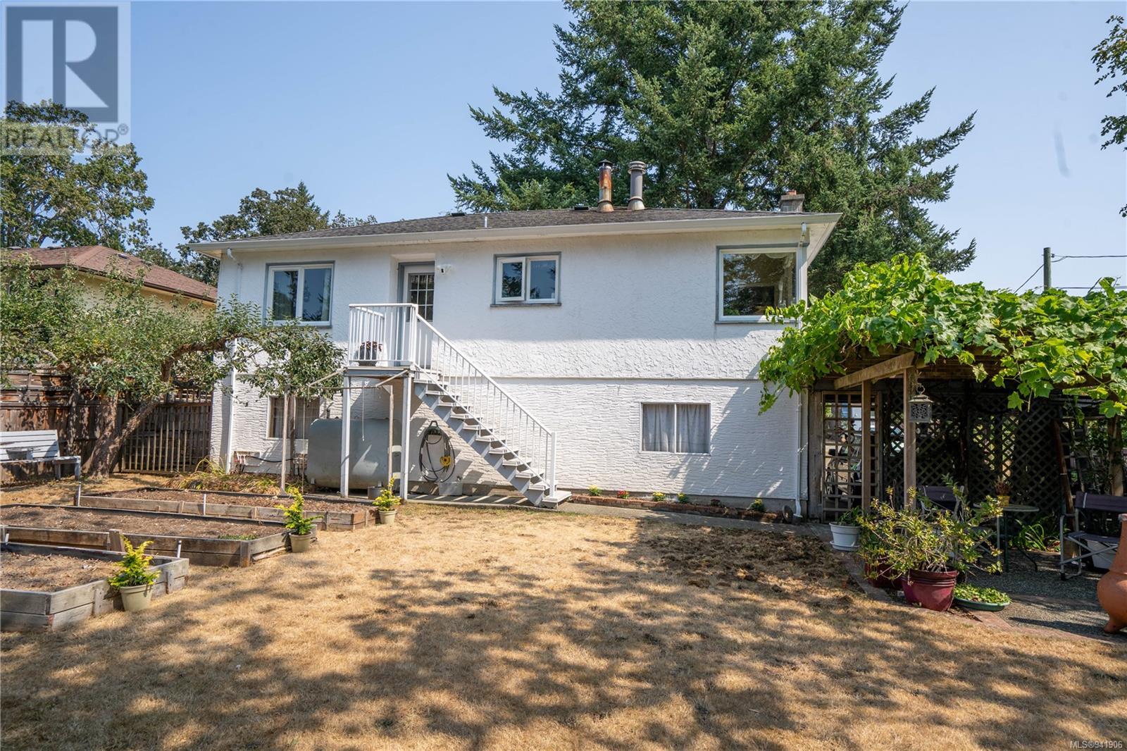 521 Mount View Ave