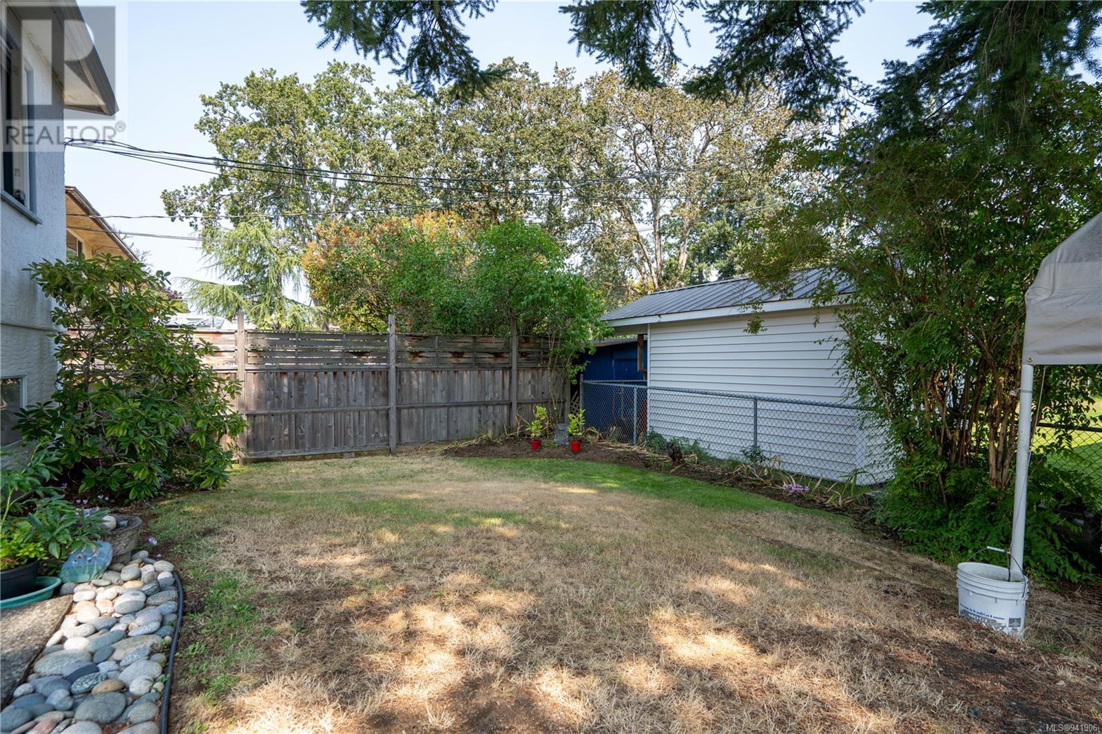 521 Mount View Ave