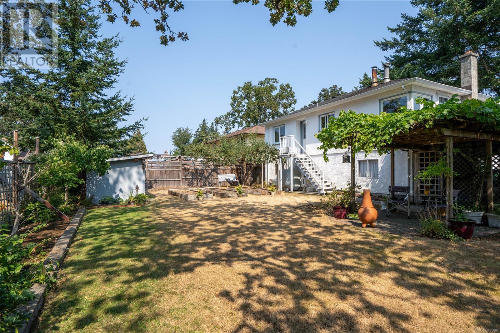 521 Mount View Ave