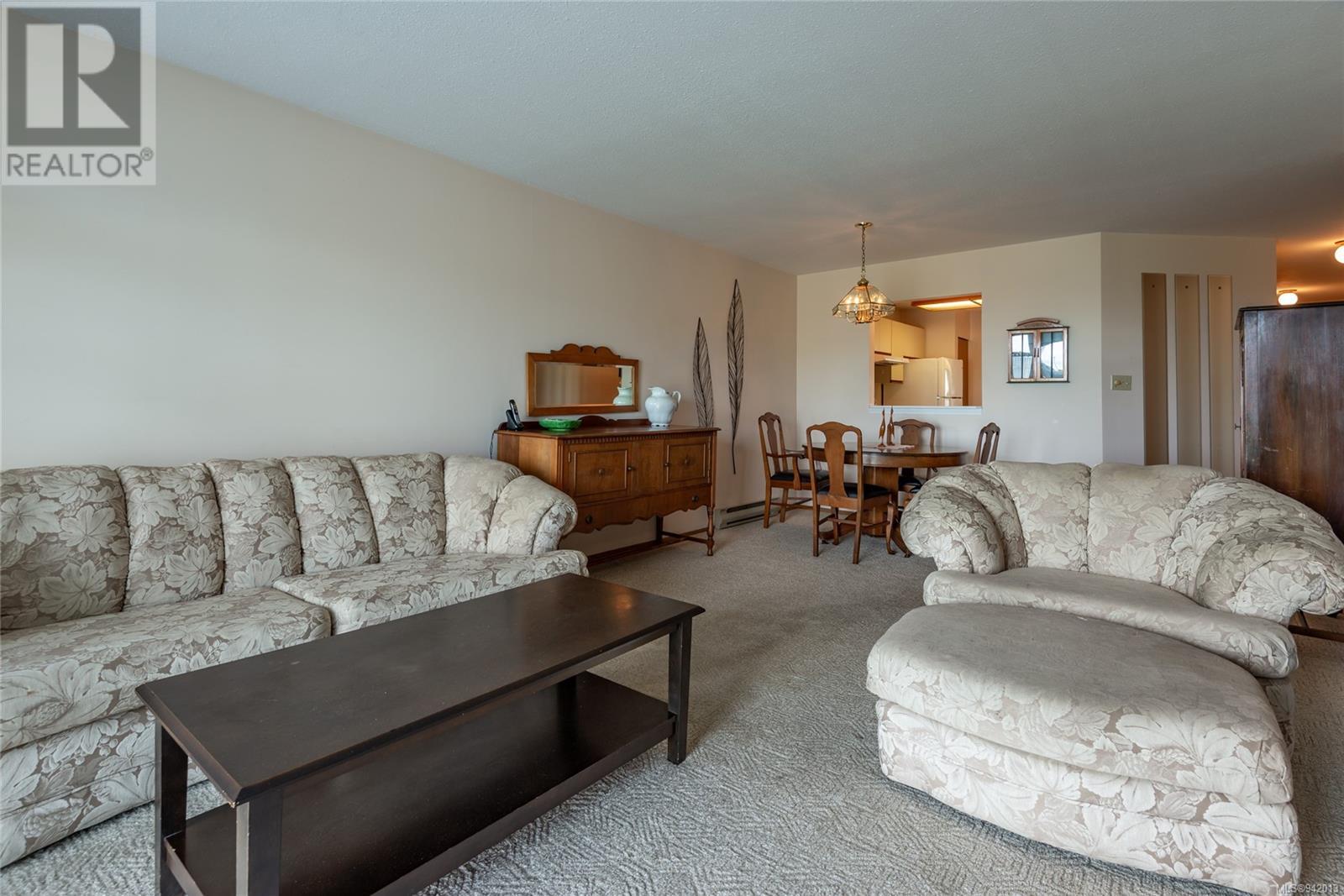 105 2730 Island Hwy S, #105
