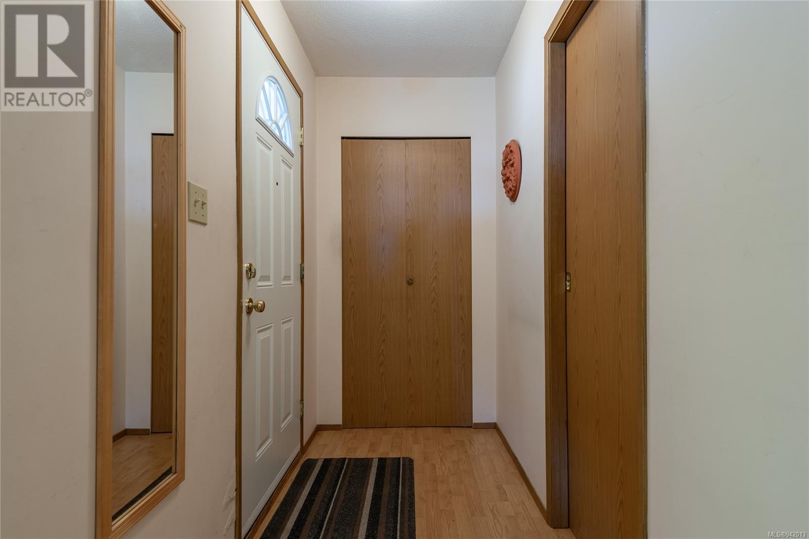 105 2730 Island Hwy S, #105