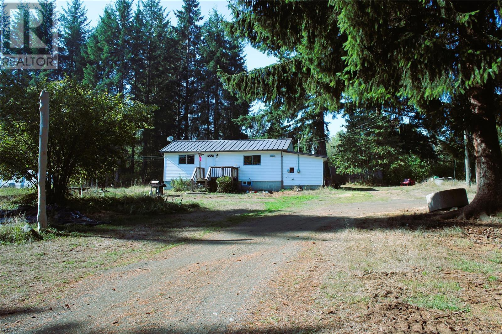3666 Macaulay Rd