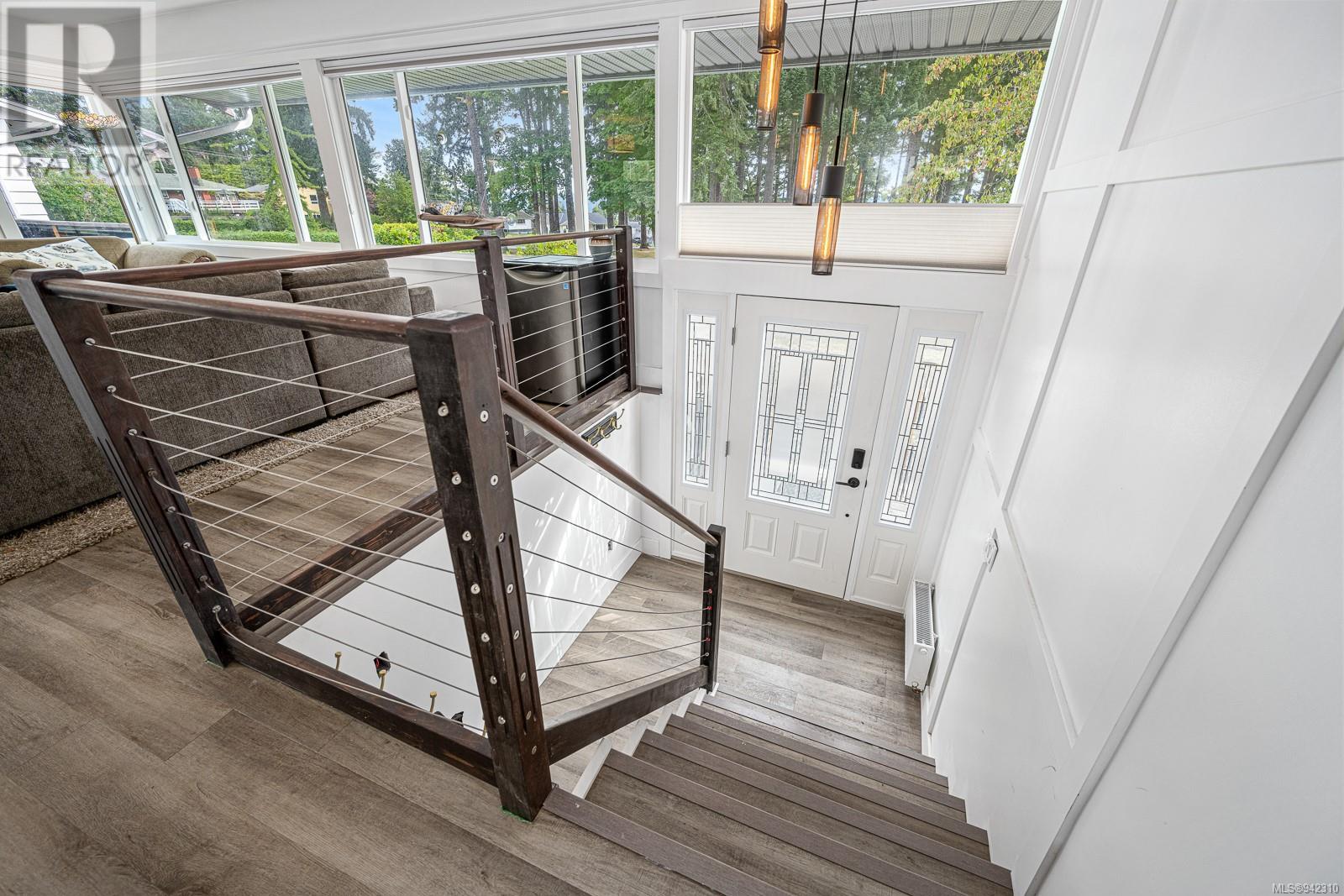 146 Coronation Cres