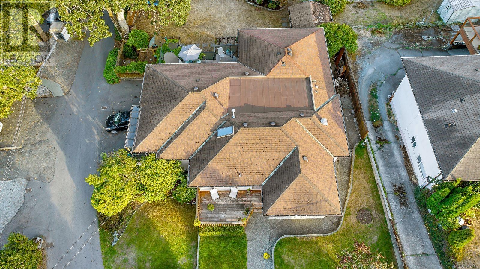937 Shirley Rd