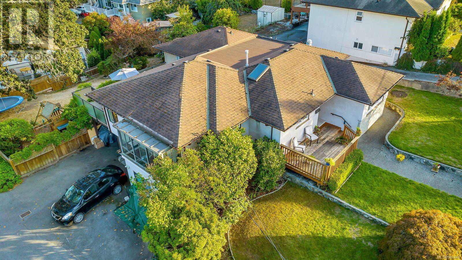 937 Shirley Rd