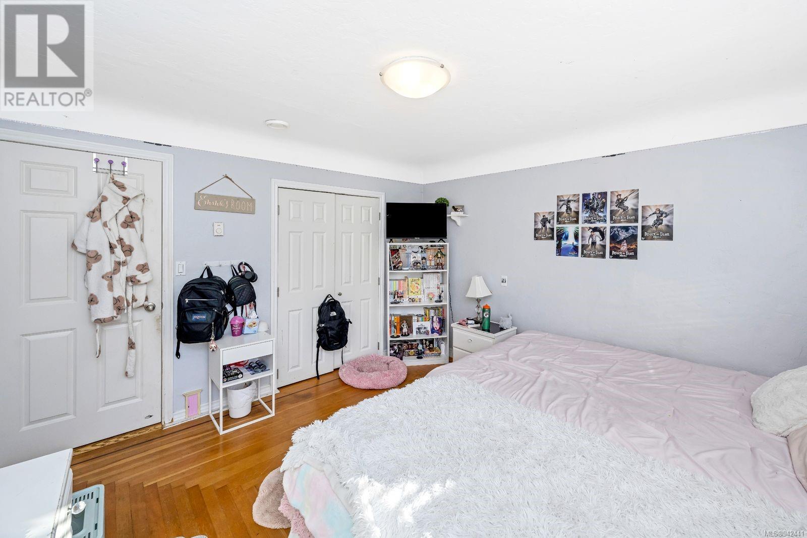 937 Shirley Rd