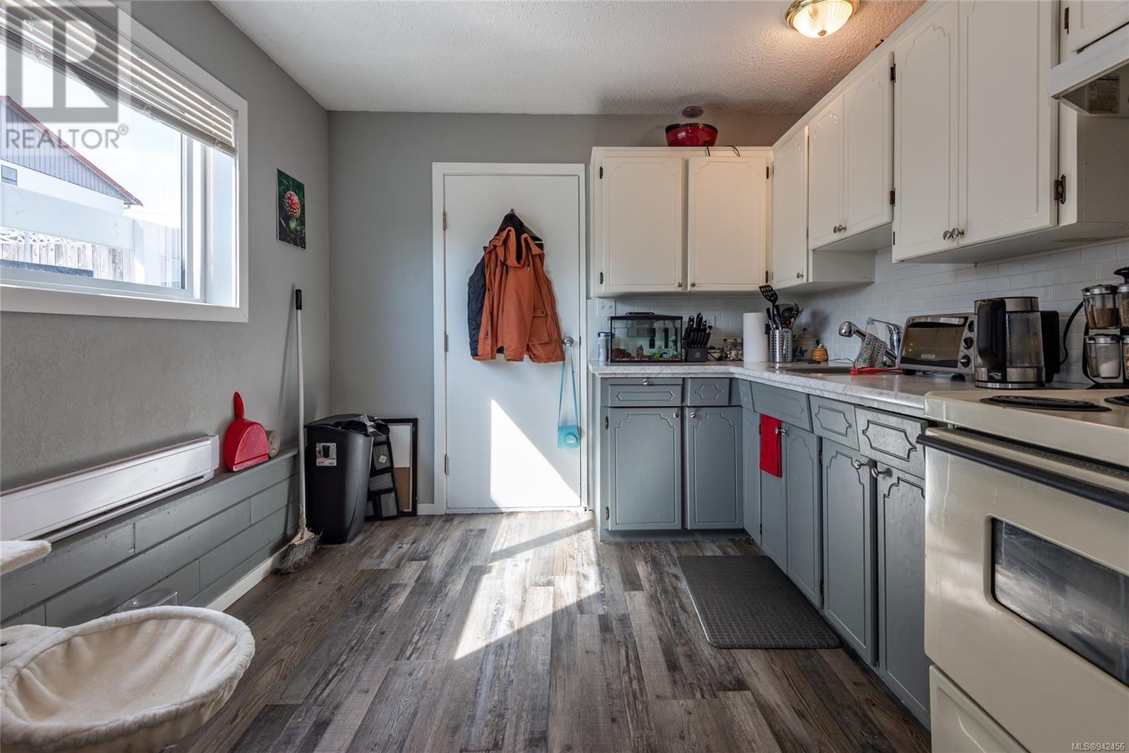 277 Merecroft Rd