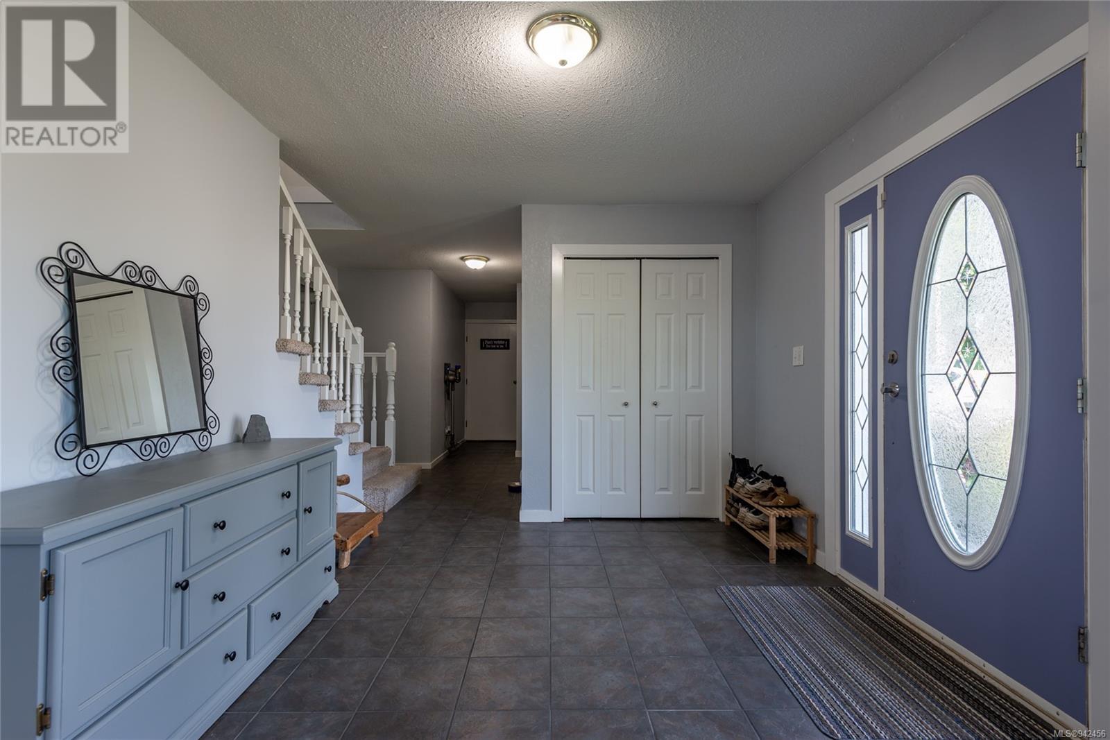 277 Merecroft Rd