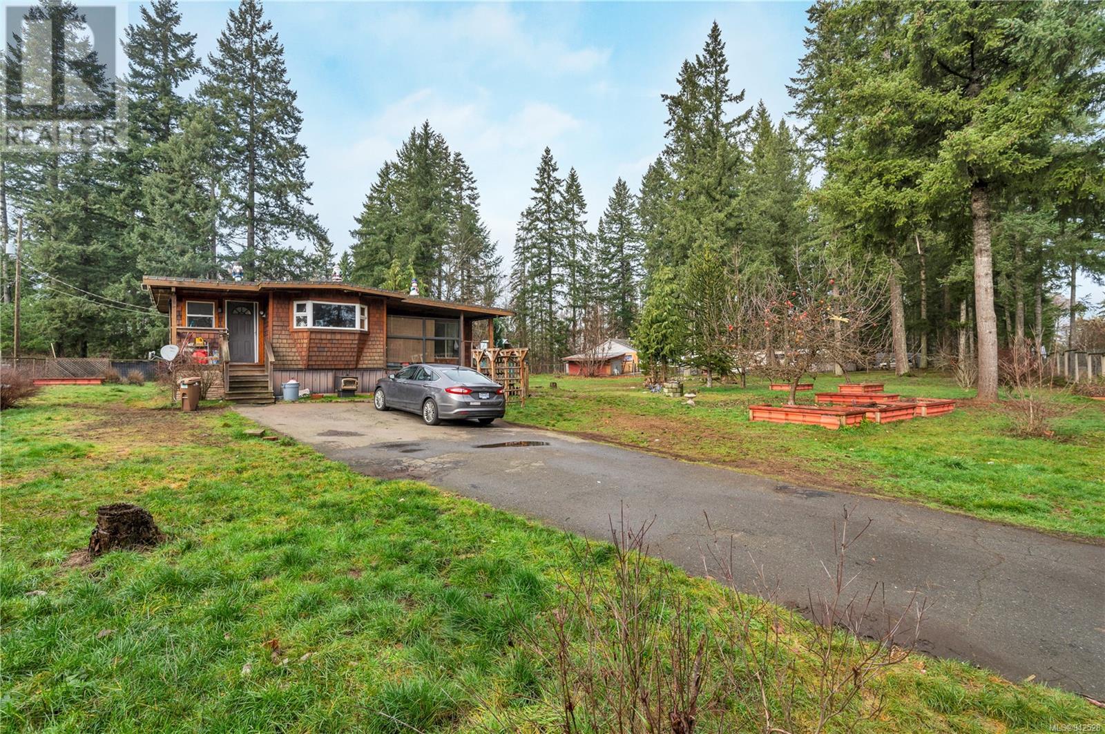 9353 Bracken Rd