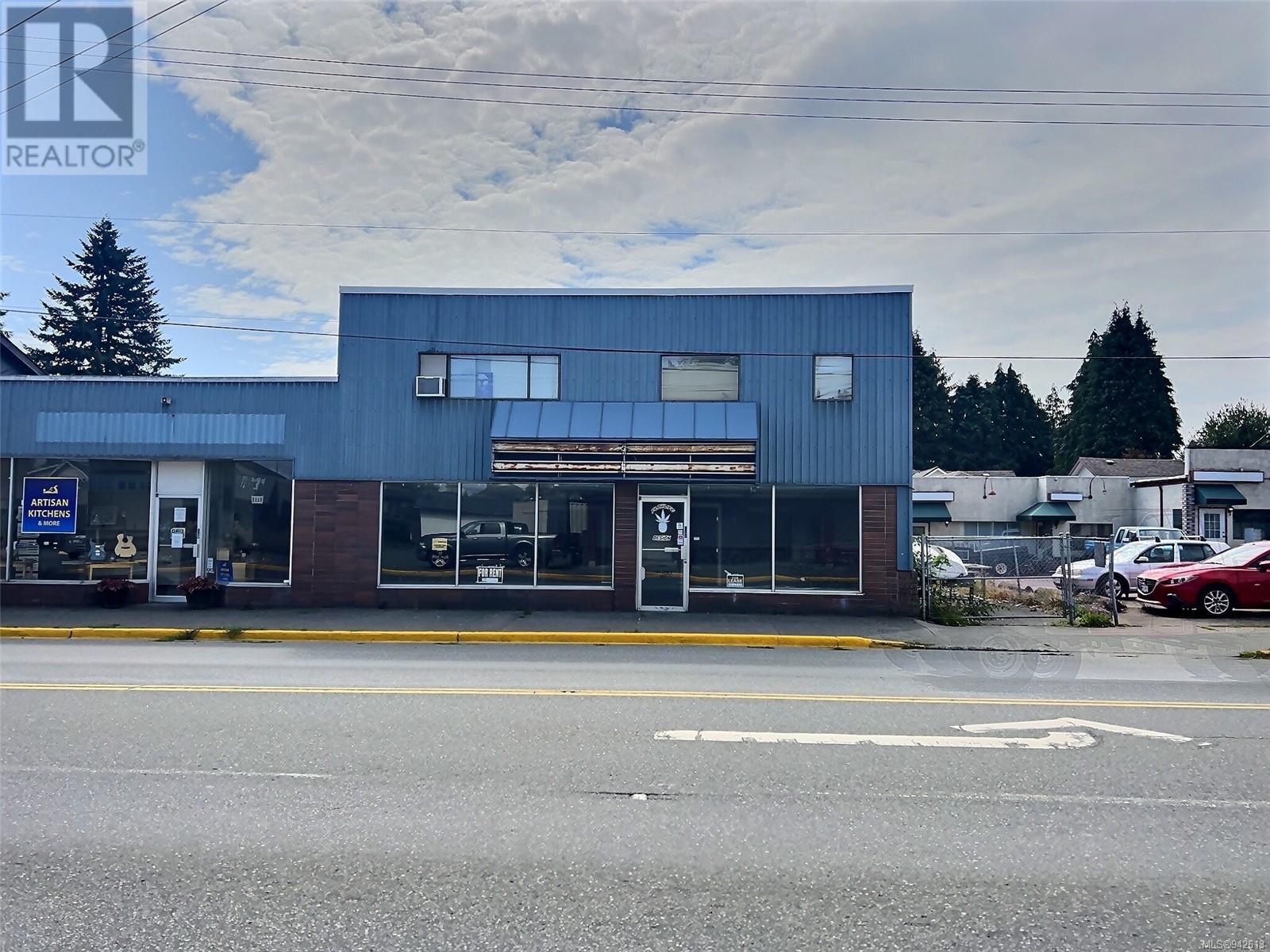 102 1661 Island Hwy, #102