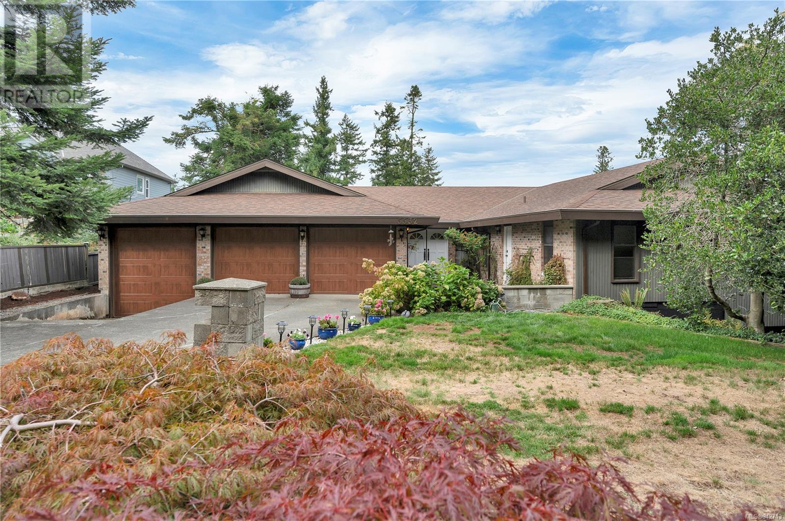 5532 Raceway Rd