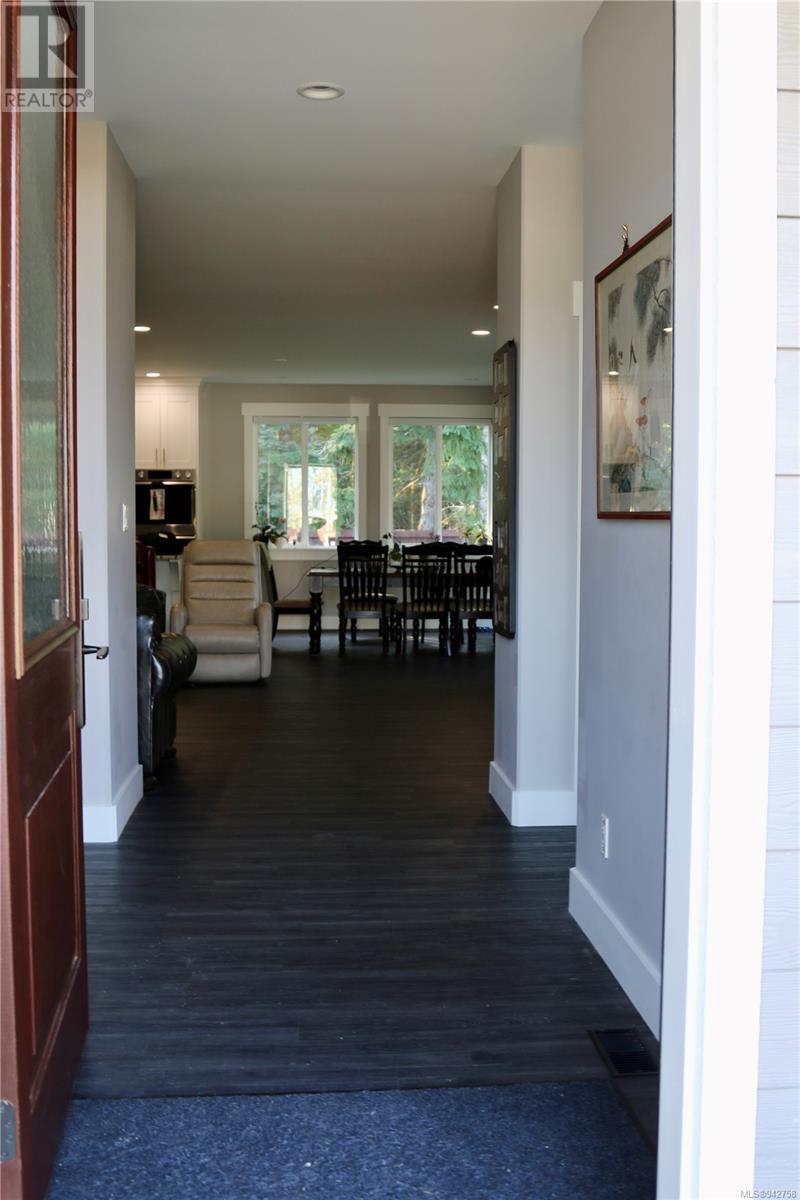 3516 Parkview Cres